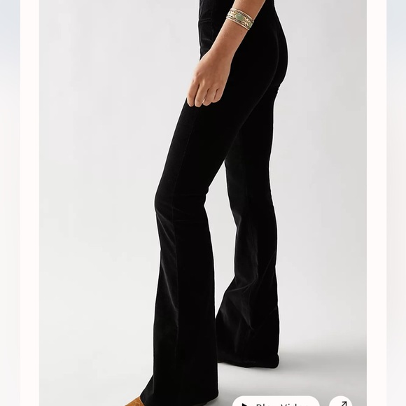 WE THE FREE Jayde Cord Flare Jeans Size 31/ Color Black - Picture 3 of 9
